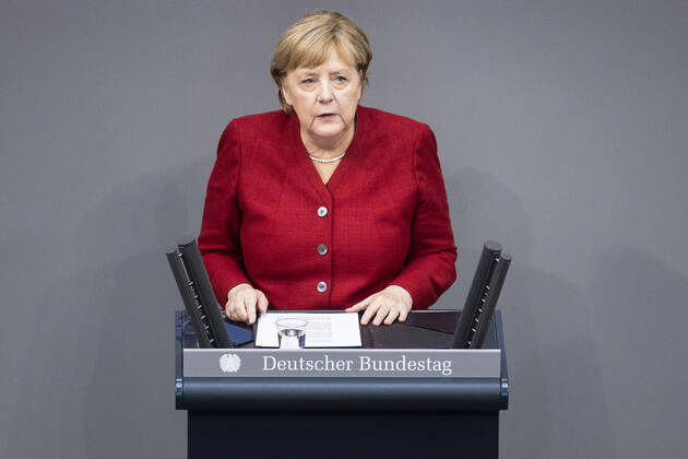 Bilder des Jahres 2021, News 08 August News Themen der Woche KW34 Angela Merkel, Bundeskanzlerin, aufgenommen im Rahmen einer Sondersitzung zur Situation in Afghanistan im Deutschen Bundestag in Berlin, 25.08.2021. Berlin Deutschland