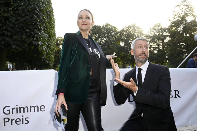 Carolin Kebekus und Sebastian Pufpaff bei der 57. Verleihung des Grimme Preises 2021 im Theater der Stadt Marl. Marl, 27.08.2021