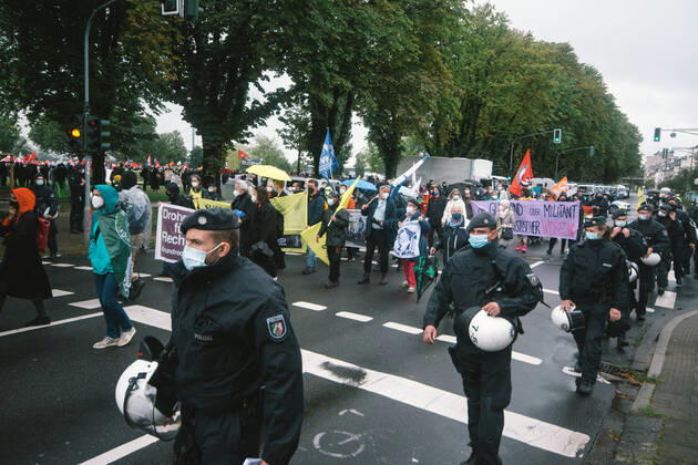 Bilder des Jahres 2021, News 08 August News Themen der Woche KW34 News Bilder des Tages Protest Over Assembly Act NRW In Dusseldorf general overall of Protest over Assembly Act NRW in Duesseldorf, Germany on August 28, 2021 Dusseldorf Germany tang-notitle210828_npYEm  Copyright: xYingxTangx