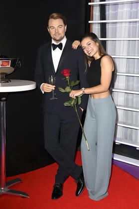 Maxime Herbord bei der Enthüllung der Wachsfigur von Leonardo DiCaprio im Madame Tussauds. Berlin, 31.08.2021