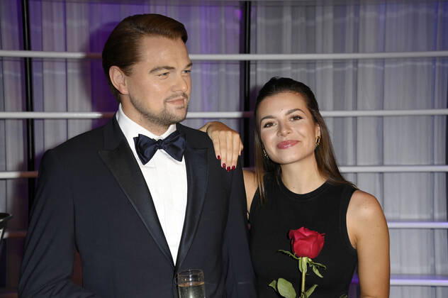 Maxime Herbord bei der Enthüllung der Wachsfigur von Leonardo DiCaprio im Madame Tussauds. Berlin, 31.08.2021
