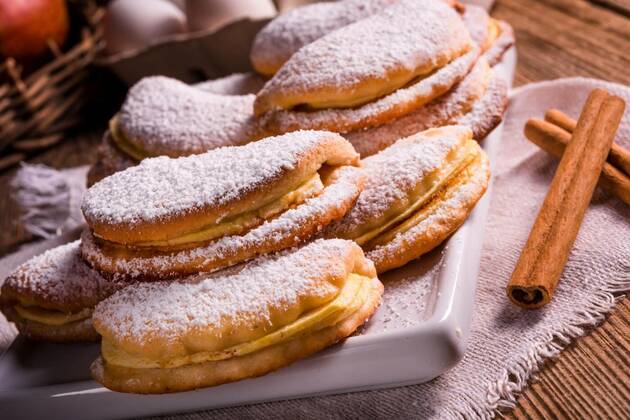 IMAGO Creative, Food, Gebäck, Apfeltaschen fruity apple cinnamon biscuits most, 08.02.2016 15:25:05, Copyright: xDar1930x Panthermedia15992617