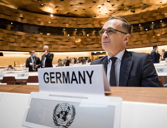 Bilder des Jahres 2021, News 09 September News Themen der Woche KW37 News Bilder des Tages Bundesaussenminister Heiko Maas, SPD, aufgenommem im Rahmen der Teilnahme an der AFG-Geberkonferenz in Genf. 13.09.2021. Genf Schweiz
