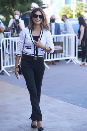 September 17, 2021, Madrid, Madrid, Spain: Penelope Cruz arrives at Maria Cristina Hotel during 69th San Sebastian International Film Festival on September 17, 2021 in Donostia San Sebastian, Spain Madrid Spain - ZUMAg15_ 20210917_zaf_g15_050 Copyright: xJackxAbuinx