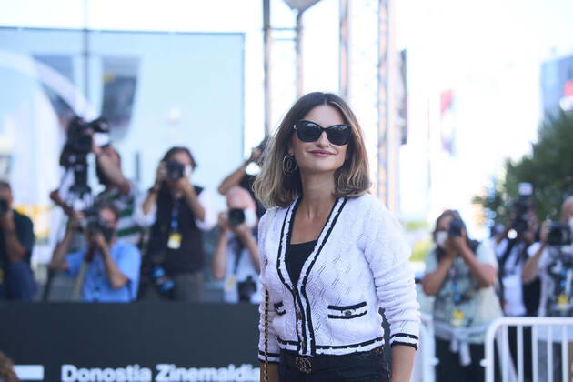 September 17, 2021, Madrid, Madrid, Spain: Penelope Cruz arrives at Maria Cristina Hotel during 69th San Sebastian International Film Festival on September 17, 2021 in Donostia San Sebastian, Spain Madrid Spain - ZUMAg15_ 20210917_zaf_g15_043 Copyright: xJackxAbuinx