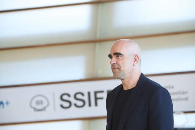 September 18, 2021, Madrid, Madrid, Spain: Luis Tosar attended Maixabel Photocall during 69th San Sebastian International Film Festival at Kursaal Palace on September 18, 2021 in Donostia San Sebastian, Spain Madrid Spain - ZUMAg15_ 20210918_zaf_g15_039 Copyright: xJackxAbuinx