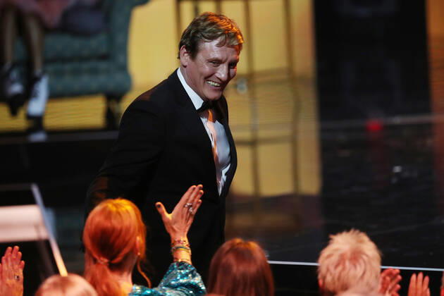 Deutscher Filmpreis 2021 BESTE MÄNNLICHE HAUPTROLLE Oliver Masucci · ENFANT TERRIBLE bei der Show während der Verleihung Deutscher Filmpreis 2021 in der Messe Berlin Copyright: xEventpressxRadkex