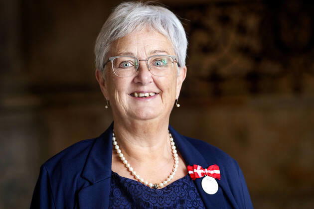 Dänemark, Medal of Merit Verdienstorden Verleihung in Kopenhagen Dagplejer i Esbjerg Kommune Mai-Brit Hebsgaard , takkede for Fortjenstmedaljen ved AudieDagplejer i Esbjerg Kommune , ved audiensen paa Christians slot. mandag den 18 oktober 2021 , Copenhagen Copyright: KeldxNavntoft KeldxNavntoftx COP101 spdk20211018-152117-L