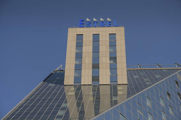 Estrel Hotel, Sonnenallee, Neukoelln, Berlin, Deutschland
