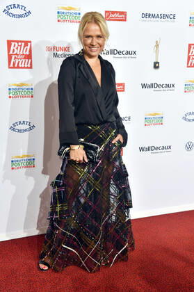 Nova Meierhenrich bei der 14. Verleihung der Goldenen Bild der Frau 2021 im Stage Theater Neue Flora. Hamburg, 20.10.2021