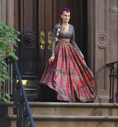 October 20, 2021.Sarah Jessica Parker, shooting on set of HBOMax Sex and the City reboot series And Just Like That in New York October 20, 2021 Copyright: xRWx