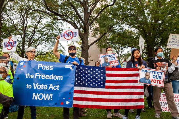 3-day relay for voting rights ends with rally at US Capitol Protesters call for federal vote protections and elimination of the filibuster during a rally at the end of a relay for voting rights at the US Capitol. Protesters began the relay in West Virginia and walked or biked for the 3 days to the US Capitol. Protesters are demanding that Congress pass legislation protecting the right to vote for all Americans. Washington District of Columbia United States Copyright: xAllisonxBaileyx bailey-3dayrela211023_npT2a