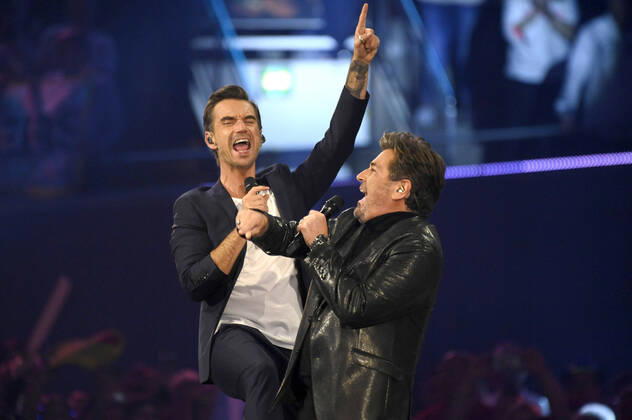 Bilder des Jahres 2021, Entertainment 10 Oktober Entertainment Themen der Woche KW42 Florian Silbereisen und Thomas Anders in der TV Show Schlagerbooom 2021 - Alles funkelt! Alles glitzert! in der Dortmunder Westfalenhalle. Dortmund, 23.10.2021