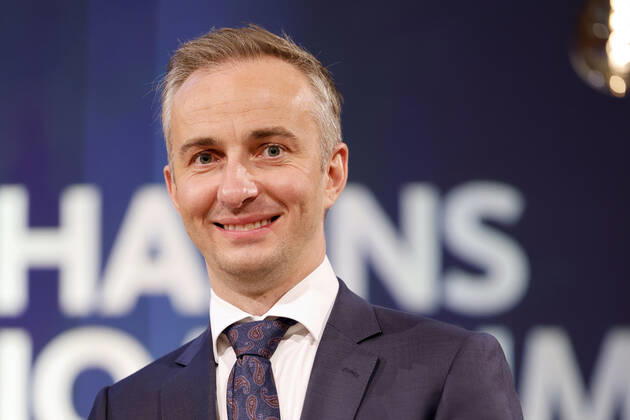 Jan Böhmermann bei der Verleihung des Hanns-Joachim-Friedrichs-Preises 2021 im WDR Funkhaus. Köln, 04.11.2021