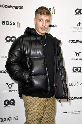 Felix Lobrecht bei der 23. Verleihung der GQ Men of the Year Awards 2021 im Gendarmerie Hauptstadtrestaurant. Berlin, 04.11.2021