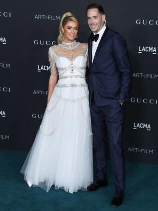 10th Annual LACMA Art + Film Gala 2021 Paris Hilton and fiancÃ Carter Reum arrive at the 10th Annual LACMA Art + Film Gala 2021 held at the Los Angeles County Museum of Art on November 6, 2021 in Los Angeles, California, United States. Los Angeles California United States  Copyright: xImagexPressxAgencyx collin-10thannu211106_npYAB