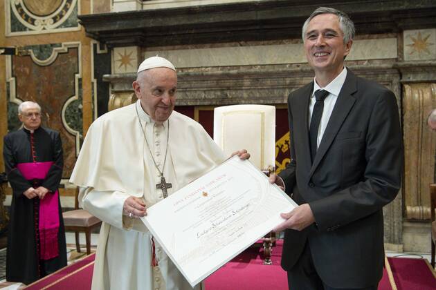 Italy, Rome, Vatican, 2021 11 13. Pope Francis during the awarding of the Ratzinger Prize at the Vatican. Photograph by Vatican Media Catholic Press Photo Hans Lucas. RESTRICTED TO EDITORIAL USE - NO MARKETING - NO ADVERTISING CAMPAIGNS.  Copyright: xVATICANxMEDIAx xIPAx xVaticanxMediax