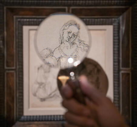 Bilder des Jahres 2021, Entertainment 11 November Entertainment Themen der Woche KW46 Entertainment Bilder des Tages Preview of an exhibition at London Art Week dealer Agnew s entitled Dürer and His Time centred on a recently made important re-discovery of an unpublished pen and black ink drawing by Albrecht Dürer, The Virgin and Child . It is the first time this drawing has ever been on public view. Where: London, United Kingdom When: 19 Nov 2021 Credit: Malcolm Park Cover Images Copyright: xx 50911408 EDITORIAL USE ONLY. NOT FOR USE BY NEWSPAPERS BASED IN THE UK.