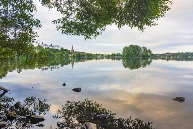 lake Großer Plöner See, Schloss Plön Castle, church Nikolaikirche Plön Schleswig-Holstein Germany Holsteinische Schweiz, Holstein