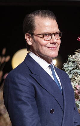 Prins Daniel of Sweden handed out the prize at the Visa Vägen Show the way Gala which is a prize for companies who employs people with disabilities at the Vasa Theatre in Stockholm, Sweden 22 November 2021 Stockholm Sweden x2495x,  Copyright: xOlaxAxman TTx PRINCE DANIEL