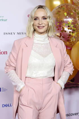 Janin Ullmann bei der 10. Verleihung des EMOTION Award 2021 im Curio Haus. Hamburg, 26.11.2021
