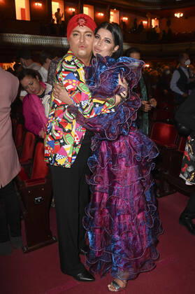 Julian F.M. Stoeckel und Micaela Schäfer bei der Premiere des Musicals Ku damm 56 - Das Musical im Stage Theater des Westens. Berlin, 28.11.2021