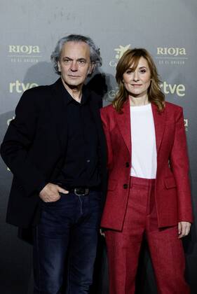 Spanish actors Nathalie Poza (R) and Jose Coronado (L) pose before announced the nominate films of Goya Awards 2021 during an act held in Madrid, Spain on 29 November 2021. The film The good boss by Fernando Leon de Aranoa has received 20 nominations. Goya Awards 2021 nominations !ACHTUNG: NUR REDAKTIONELLE NUTZUNG!  Copyright: xEmilioxNaranjox GRAF4421 20211129-ed742456870b5ccf39cbd46368040cf9880805b2