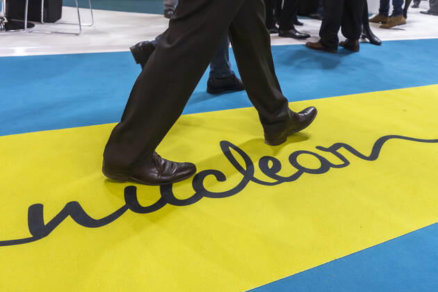 Villepinte, France November 30, 2021 - World Nuclear Exhibition (WNE). This civil nuclear exhibition welcomes more than 18,000 participants and 600 exhibitors from 65 countries including: South Korea, United States, United Kingdom and Russia. The nuclear energy sector is back in the spotlight ten years after the Fukushima Daiichi Nuclear Power Plant disaster in Japan, which led to the event being halted. ENERGIE NUCLEAIRE, CENTRALE NUCLEAIRE, ECONOMIE, SALON, ILLUSTRATION, GENERIQUE, ATMOSPHERE, AMBIANCE, BUSINESS, ATOME, REACTEUR NUCLEAIRE, FISSION, RADIOACTIVITE, CHANGEMENT CLIMATIQUE, EXPO, PRODUCTION D ENERGIE, ENVIRONNEMENT, QUESTIONS ENVIRONNEMENTALE, INDUSTRIE, ELECTRICITE, CONTAMINATION RADIOACTIVE, ACCIDENT NUCLEAIRE, DECHETS NUCL Copyright: xVincentxIsorex