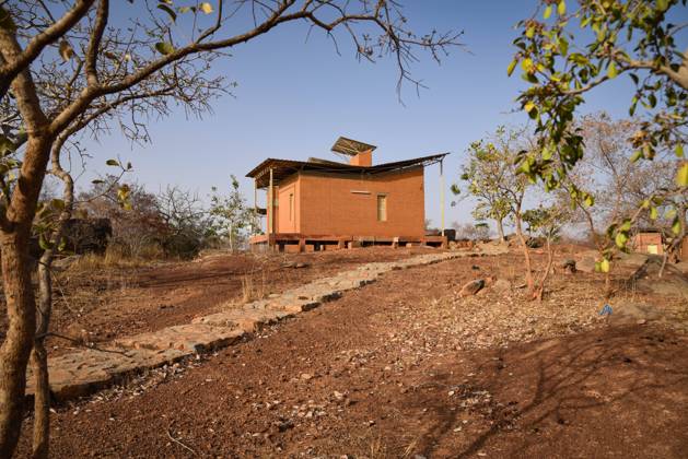 Visit to the elementary school of Gando in the urban commune of Tenkodogo, a project of the Burkinabe architect Diebedo Francis Kere, on February 26, 2021. NicolasxRemenex xLexPictorium LePictorium_0257544