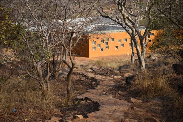 Visit to the elementary school of Gando in the urban commune of Tenkodogo, a project of the Burkinabe architect Diebedo Francis Kere, on February 26, 2021. NicolasxRemenex xLexPictorium LePictorium_0257548
