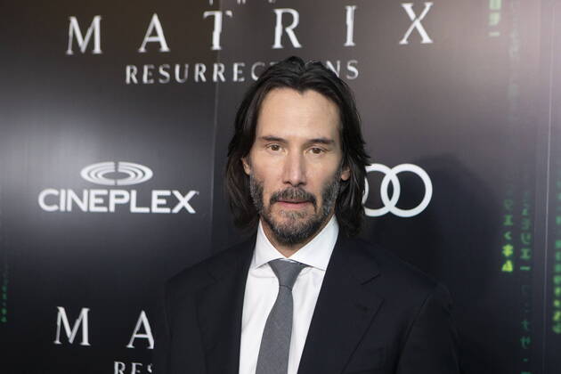Bilder des Jahres 2021, Entertainment 12 Dezember Entertainment Themen der Woche KW50 Entertainment Bilder des Tages December 16, 2021, Toronto, ON, Canada: Keanu Reeves arrives for the Canadian premiere of The Matrix Resurrections at Toronto s Scotiabank Theatre on Thursday, December 16, 2021. Toronto Canada  - ZUMAc35_ 20211216_zaf_c35_132 Copyright: xChrisxYoungx