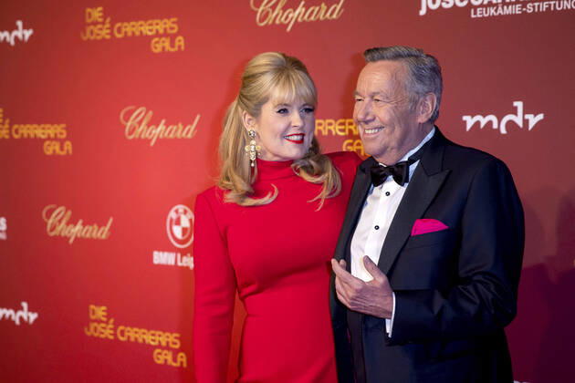 Bilder des Jahres 2021, Entertainment 12 Dezember Entertainment Themen der Woche KW50 Entertainment Bilder des Tages Maite Kelly und Roland Kaiser bei der 27. JosÃ Carreras Gala in der Media City Leipzig. Leipzig, 16.12.2021