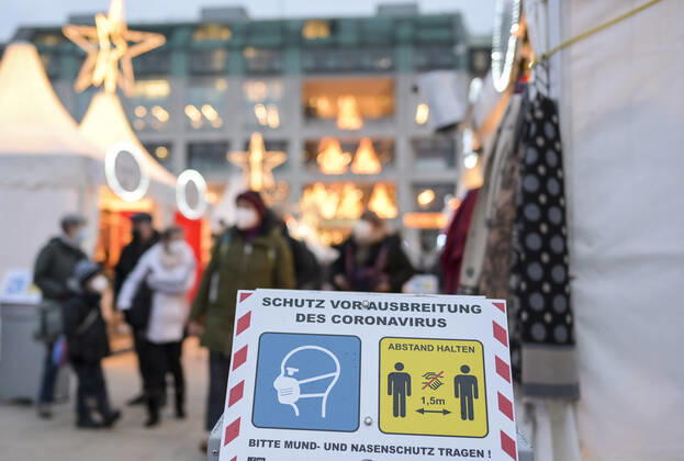 GERMANY, corona virus GERMANY, Hamburg, Corona Pandemic, COVID-19 , christmas market in city center