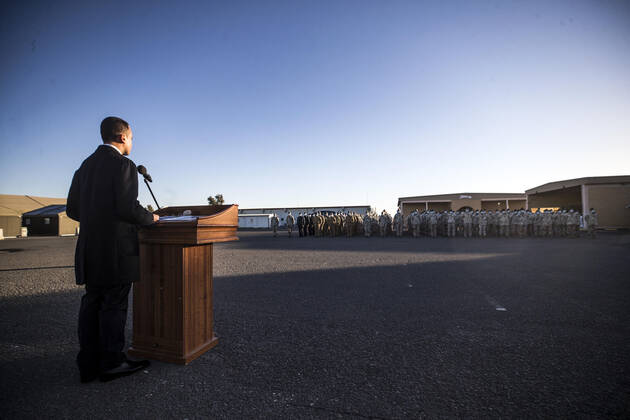 December 23, 2021, Roma, Italia: Italian Foreign Minister Luigi Di Maio meets the continent of the Italian soldiers of the Ali Al Salem military base, during the mission to Kuwait, Kuwait, 23 December 2021. ANSA ANGELO CARCONI Roma Italia - ZUMAa110 20211223_zaf_a110_015 Copyright: xAngeloxCarconix