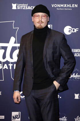 Art Garfunkel jr. in der Silvestershow Celebrate at the Gate - Willkommen 2022 am Brandenburger Tor. Berlin, 31.12.2021