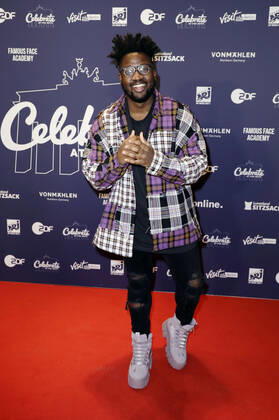 Kelvin Jones in der Silvestershow Celebrate at the Gate - Willkommen 2022 am Brandenburger Tor. Berlin, 31.12.2021