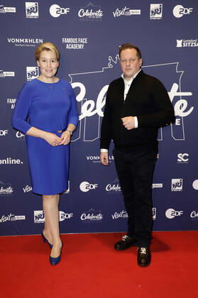 Franziska Giffey und Maiko Heinrich in der Silvestershow Celebrate at the Gate - Willkommen 2022 am Brandenburger Tor. Berlin, 31.12.2021