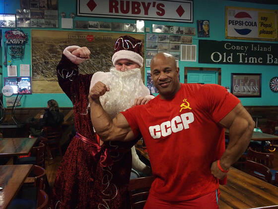 January 1, 2022, New York, New York, USA: January 1, 2022 New York , Coney Island Polar Bear Plunge. This year the Polar Bear Plunge returned after last year s Covid outbreak. Revelers enjoy the water..Victor Martinez retired international federation of BodyBuilders professional BodyBuilder and runner up in the Mr. Olympia contest and a winner of the Arnold Classic. New York USA - ZUMAct2_ 20220101_zaf_ct2_122 Copyright: xBrucexCotlerx