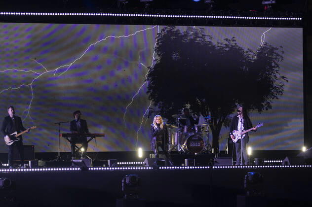 Bonnie Tyler in der Silvestershow Celebrate at the Gate - Willkommen 2022 am Brandenburger Tor. Berlin, 31.12.2021