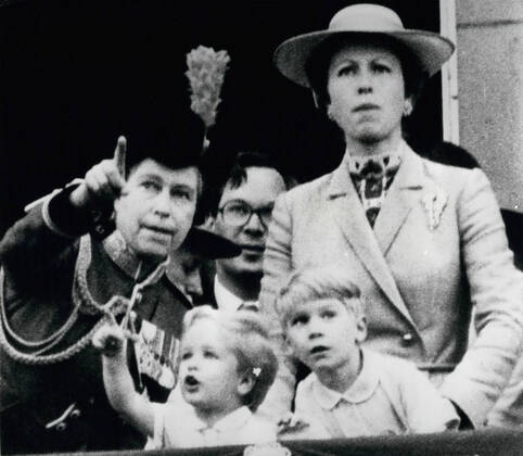 Jun. 06, 1980 - London, England, United Kingdom - QUEEN ELIZABETH II points out aircraft taking part in a flypast, to her grandson, Master PETER PHILLIPS, left foreground, and the EARL OF ULSTER, standing in front of PRINCESS ANNE, from the balcony of Buckingham Palace, following the annual Trooping the Colour ceremony, marking the Queen s official birthday. London UK - ZUMAk09_ 19800606_baf_k09_090 Copyright: xKeystonexPressxAgencyx