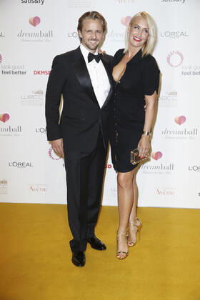 Sarah Connor mit Florian Fischer dreamball 2017 unter dem Motto look good feel better am 20. September 2017 im WECC Westhafen Event & Convention Center in Berlin Copyright: xVISTAPRESSx xG.xChlebarov