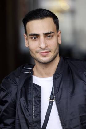 Timur Ülker bei der Abfahrt zu den Dreharbeiten der RTL-Tanzshow Let s Dance 2022 in den MMC-Studios in Köln Ossendorf. Köln, 18.02.2022