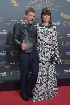 Antonio Banderas and Penelope Cruz at the photocall for the premiere of the film Official Competition in Madrid on Monday, February 21, Cordon Press