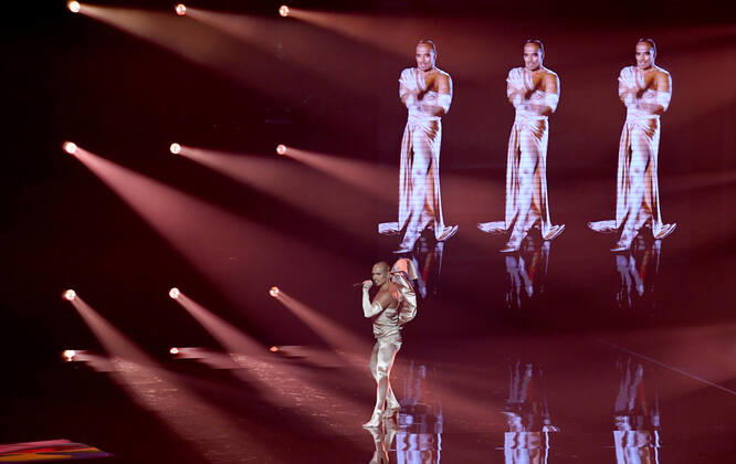 EUROVISION AUSTRALIA FINAL, Seann Miley Moore is seen performing the song My Body during the Eurovision Australia Decides 2022 final at the Gold Coast Convention and Exhibition Centre on the Gold Coast, Saturday, February 26, 2022. ( NO ARCHIVING, EDITORIAL USE ONLY, NO USE IN BOOKS WITHOUT CONSENT GOLD COAST QLD AUSTRALIA  Copyright: xDARRENxENGLANDx 20220226001628330413
