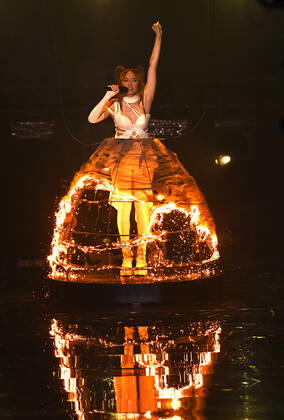 EUROVISION AUSTRALIA FINAL, Jaguar Jonze is seen performing the song Little Fires during the Eurovision Australia Decides 2022 final at the Gold Coast Convention and Exhibition Centre on the Gold Coast, Saturday, February 26, 2022. ( NO ARCHIVING, EDITORIAL USE ONLY, NO USE IN BOOKS WITHOUT CONSENT GOLD COAST QLD AUSTRALIA Copyright: xDARRENxENGLANDx 20220226001628336228