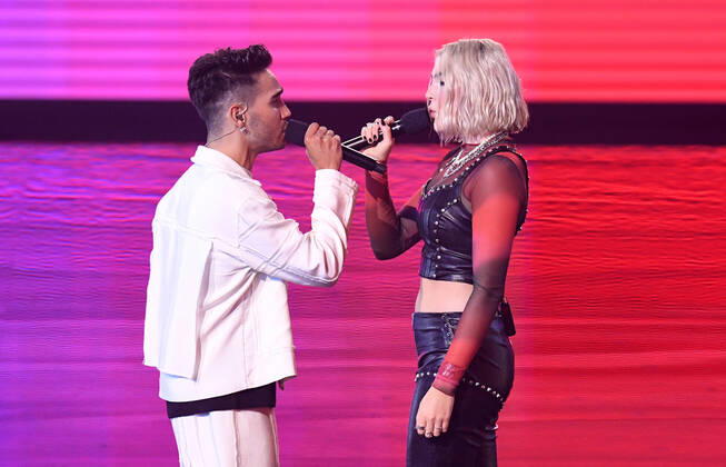 EUROVISION AUSTRALIA FINAL, Isaiah Firebrace (left) and Evie Irie (right) are seen performing the song When I m With You during the Eurovision Australia Decides 2022 final at the Gold Coast Convention and Exhibition Centre on the Gold Coast, Saturday, February 26, 2022. ( NO ARCHIVING, EDITORIAL USE ONLY, NO USE IN BOOKS WITHOUT CONSENT GOLD COAST QLD AUSTRALIA  Copyright: xDARRENxENGLANDx 20220226001628340025