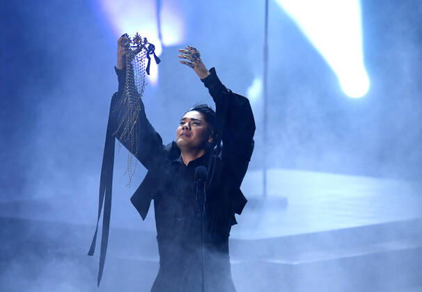 EUROVISION AUSTRALIA FINAL, Sheldon Riley is seen performing the song Not The Same during the Eurovision Australia Decides 2022 final at the Gold Coast Convention and Exhibition Centre on the Gold Coast, Saturday, February 26, 2022. Sheldon Riley has been named as the winner of Eurovision Australia Decides 2022. ( NO ARCHIVING, EDITORIAL USE ONLY, NO USE IN BOOKS WITHOUT CONSENT GOLD COAST QLD AUSTRALIA  Copyright: xDARRENxENGLANDx 20220227001628359120