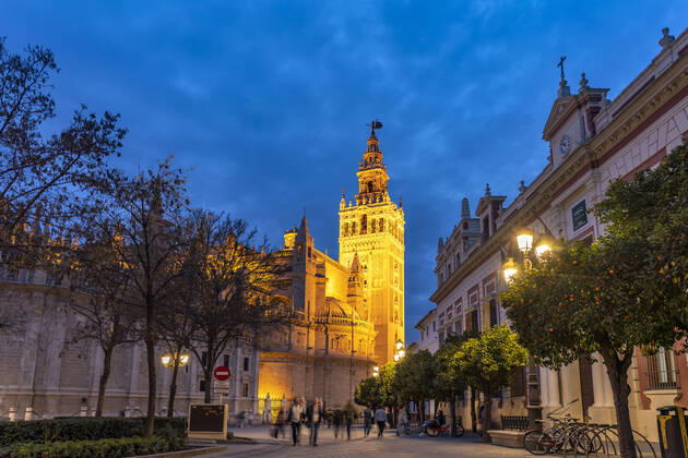 Kathedrale Sevilla Kathedrale Santa Maria de la Sede in der Abenddämmerung, Sevilla, Andalusien, Spanien Seville Cathedral Saint Mary of the See at dusk, Seville, Andalusia, Spain,