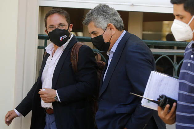 Santiago, February 28, 2022 Representatives of the Radical Party are photographed upon their arrival at the command of President-elect Jonnathan Oyarzun Aton Chile, Santiago Chile Aton 586170 Copyright: JONNATHANxOYARZUN ATONxCHILE