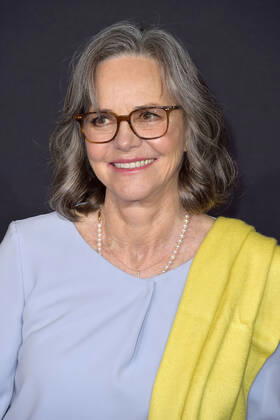 Sally Field bei der Weltpremiere der HBO TV-Serie Winning Time: The Rise of the Lakers Dynasty im Theatre at Ace Hotel. Los Angeles, 02.03.2022